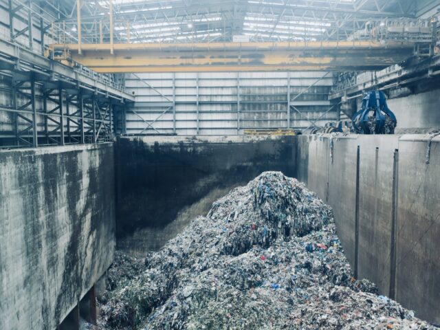 Comparing Different Industrial Waste Management Services Solutions